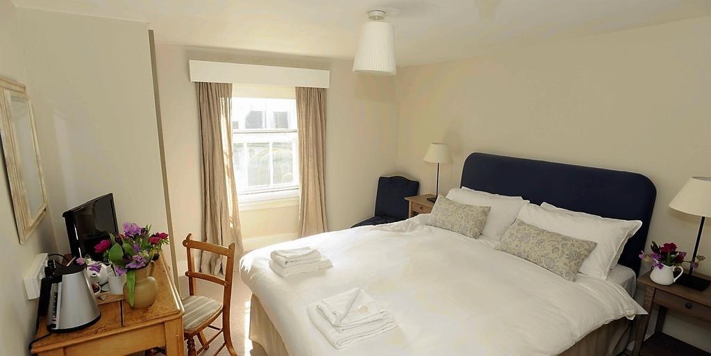 The Falcon Inn Painswick Luaran gambar